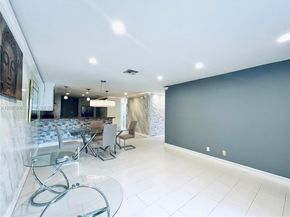 500 Crosswinds Dr A1, Green Acres FL 33413