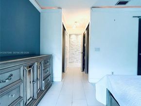500 Crosswinds Dr A1, Green Acres FL 33413