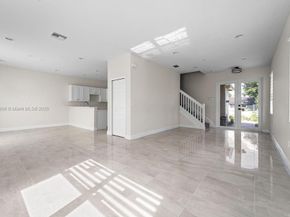 5400 NW 57th Ct, Tamarac FL 33319