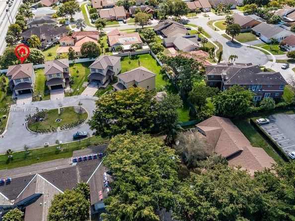 5400 NW 57th Ct, Tamarac FL 33319