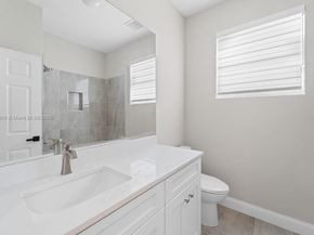 5400 NW 57th Ct, Tamarac FL 33319