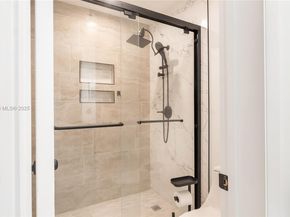 6368 NW 29th St, Sunrise FL 33313