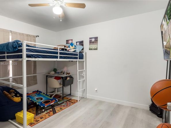 6368 NW 29th St, Sunrise FL 33313
