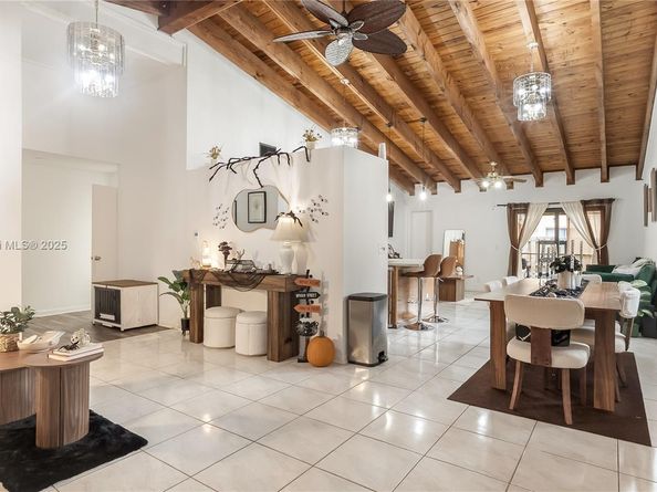 6368 NW 29th St, Sunrise FL 33313