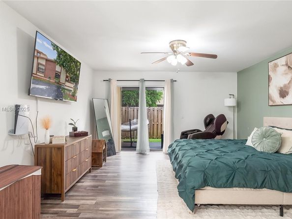 6368 NW 29th St, Sunrise FL 33313