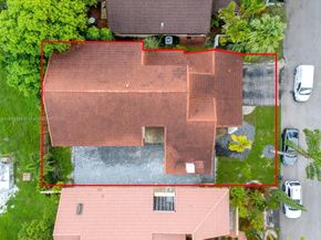 17353 NW 62nd Ct, Hialeah FL 33015