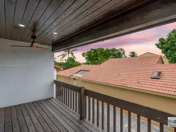 17353 NW 62nd Ct, Hialeah FL 33015
