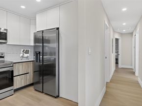 2805 NW 210th Ter, Miami Gardens FL 33056