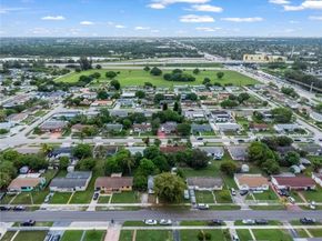 2805 NW 210th Ter, Miami Gardens FL 33056