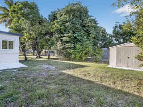 2805 NW 210th Ter, Miami Gardens FL 33056