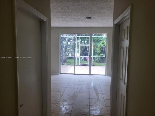 13012 NW 8th St, Pembroke Pines FL 33028