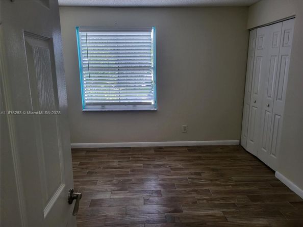 13012 NW 8th St, Pembroke Pines FL 33028