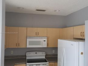 13012 NW 8th St, Pembroke Pines FL 33028