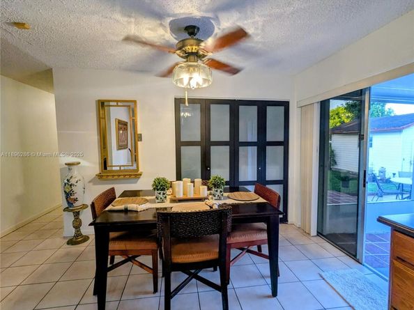 3031 N 74th Ave, Hollywood FL 33024