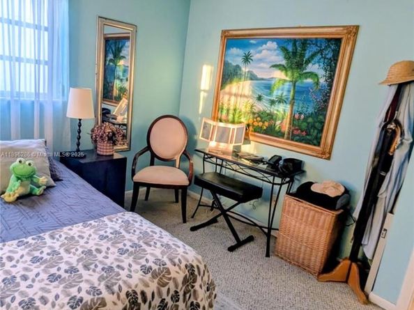 3031 N 74th Ave, Hollywood FL 33024