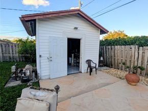 3031 N 74th Ave, Hollywood FL 33024