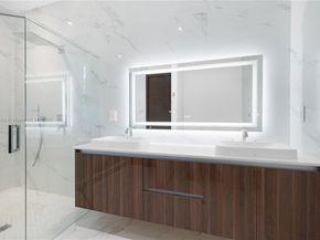 2420 SW 24th St, Miami FL 33145