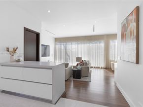 2420 SW 24th St, Miami FL 33145