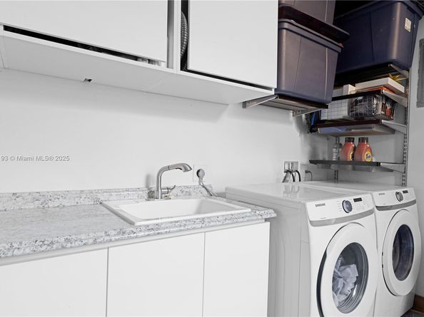 2420 SW 24th St, Miami FL 33145