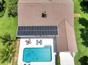 11850 Oak Leaf Dr., Davie FL 33330