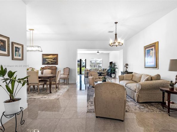 4538 SW 173rd Ave, Miramar FL 33029