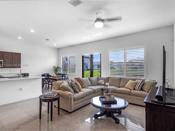 4538 SW 173rd Ave, Miramar FL 33029