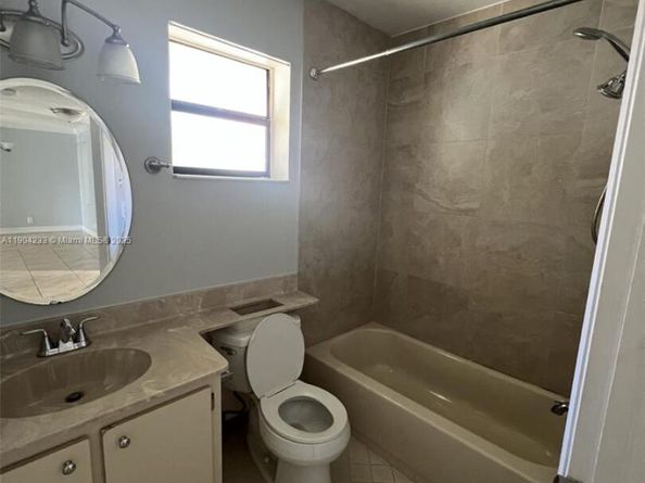 2527 NW 49th Ter 723, Coconut Creek FL 33063