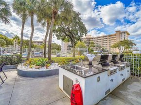 2681 S Course Dr 912, Pompano Beach FL 33069