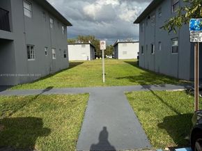 4250 SW 67th Ave 48, Miami FL 33155