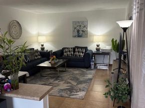 4250 SW 67th Ave 48, Miami FL 33155
