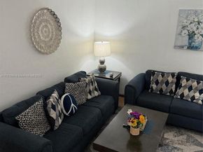4250 SW 67th Ave 48, Miami FL 33155