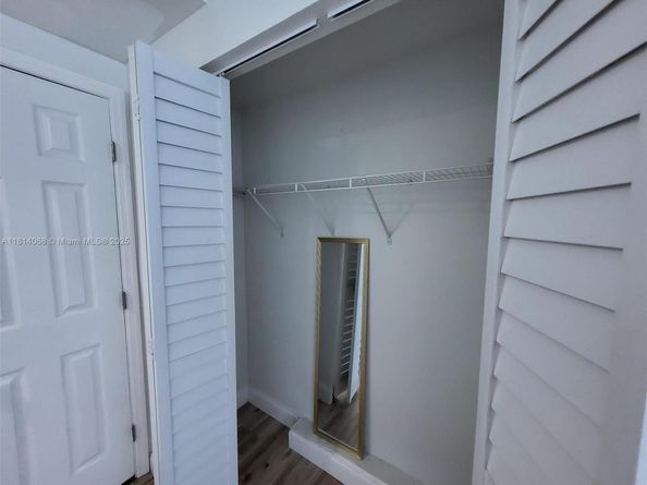 5019 NE 19th Ter, Pompano Beach FL 33064