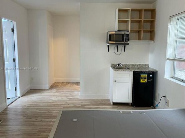 5019 NE 19th Ter, Pompano Beach FL 33064