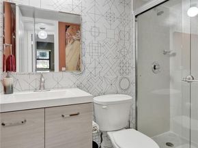 2780 N Pine Island Rd 112, Sunrise FL 33322