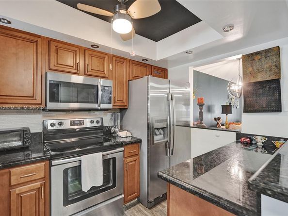 2780 N Pine Island Rd 112, Sunrise FL 33322