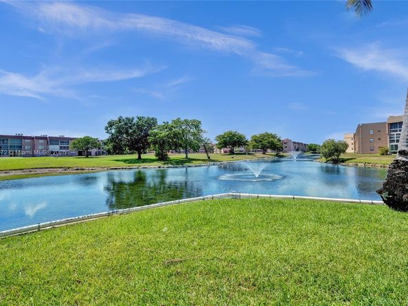 2780 N Pine Island Rd 112, Sunrise FL 33322