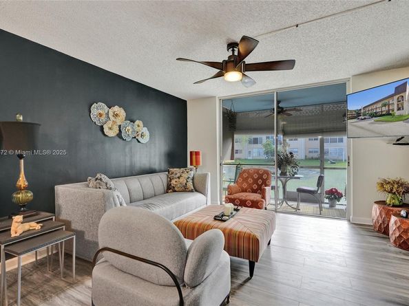 2780 N Pine Island Rd 112, Sunrise FL 33322