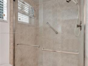 2780 N Pine Island Rd 112, Sunrise FL 33322