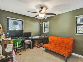 2780 N Pine Island Rd 112, Sunrise FL 33322