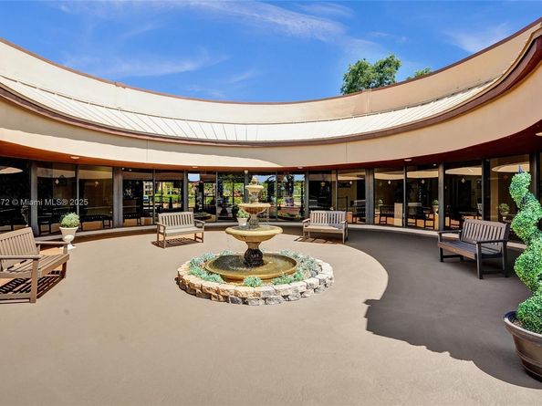 2780 N Pine Island Rd 112, Sunrise FL 33322