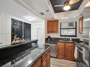 2780 N Pine Island Rd 112, Sunrise FL 33322