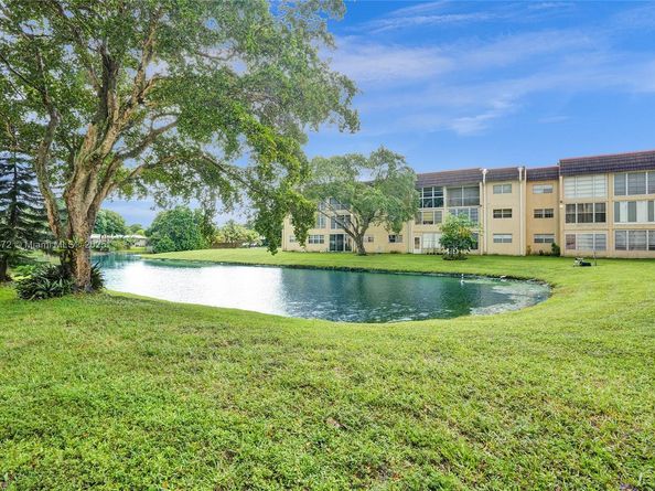 2780 N Pine Island Rd 112, Sunrise FL 33322