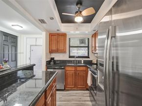 2780 N Pine Island Rd 112, Sunrise FL 33322