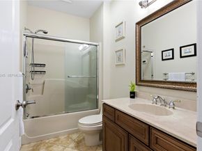 2607 Holy Cross Ln, Lake Worth FL 33460