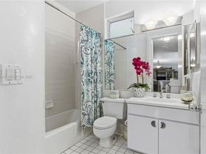 2607 Holy Cross Ln, Lake Worth FL 33460