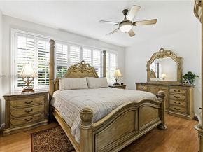 2607 Holy Cross Ln, Lake Worth FL 33460