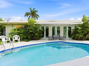 2607 Holy Cross Ln, Lake Worth FL 33460