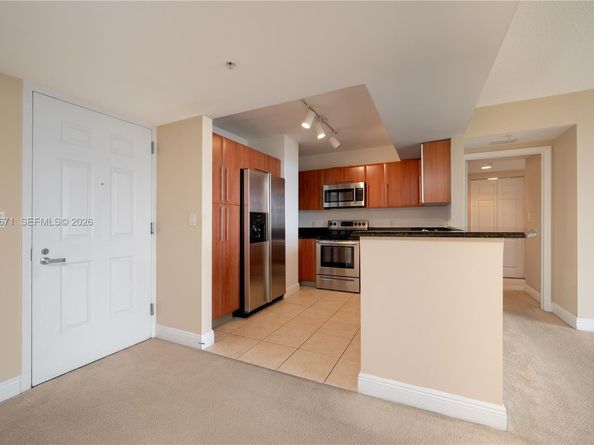3232 SW Coral Way 1504, Miami FL 33145