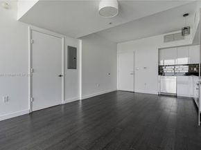 92 SW 3rd St 4509, Miami FL 33130