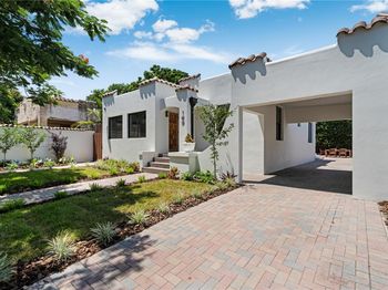 169 NE 48th St